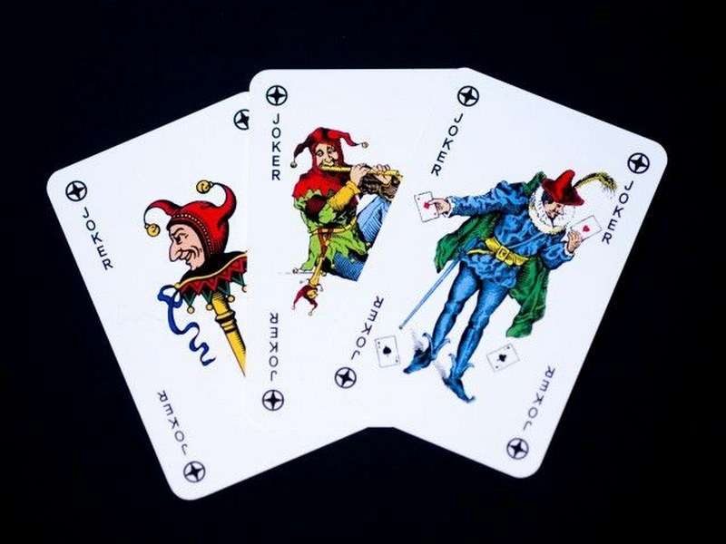 Bài Joker Là Gì? Khám Phá Bí Ẩn Lá Bài Kỳ Lạ Bài Joker Là Gì? Khám Phá Bí Ẩn Lá Bài Kỳ Lạ